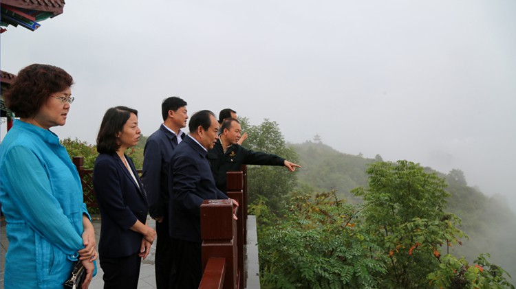 省市場監(jiān)督管理局黨組書記、局長王忠習(xí)調(diào)研金徽股份